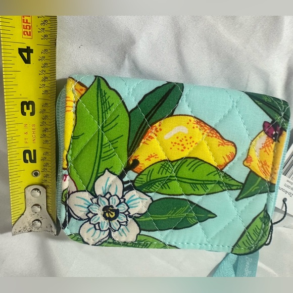 Vera Bradley | Petite Zip-Around Wallet w/RFID Protection | Lemon Grove | NWT - Picture 6 of 7